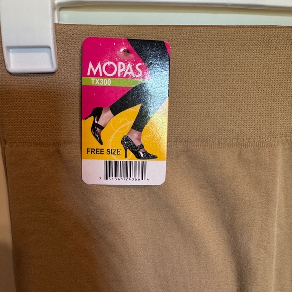 Mopas Women Free Size Fleeced Tan Leggings - Picture 2 of 6